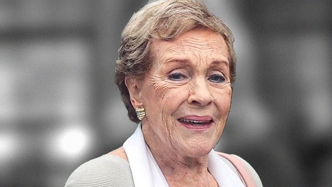 Julie Andrews Is Almost 90, Her Life Now Will Break Your Heart