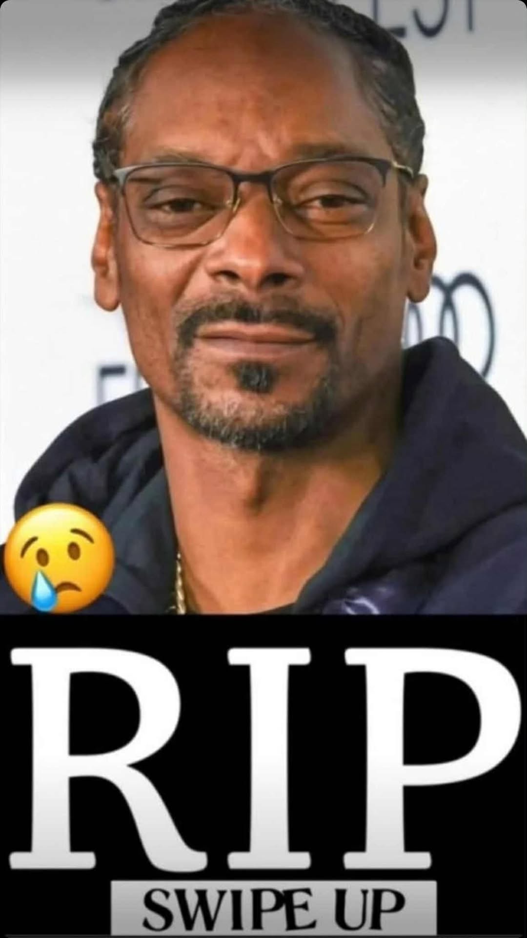 SNOOP DOGG ASKS HIS FRIENDS AND FAMILY TO PRAY FOR HIM.