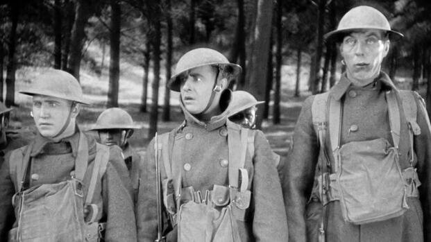 Vidor’s film centers the bond between Jim and his buddies, showing a World War I squad on the move long before modern war movies made the small unit the emotional core of combat stories.